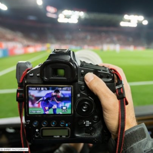 Jasa Fotografi Paniai Murah - Fotografi Company Profile, Kedukaan, Model, Komersil Dlsb